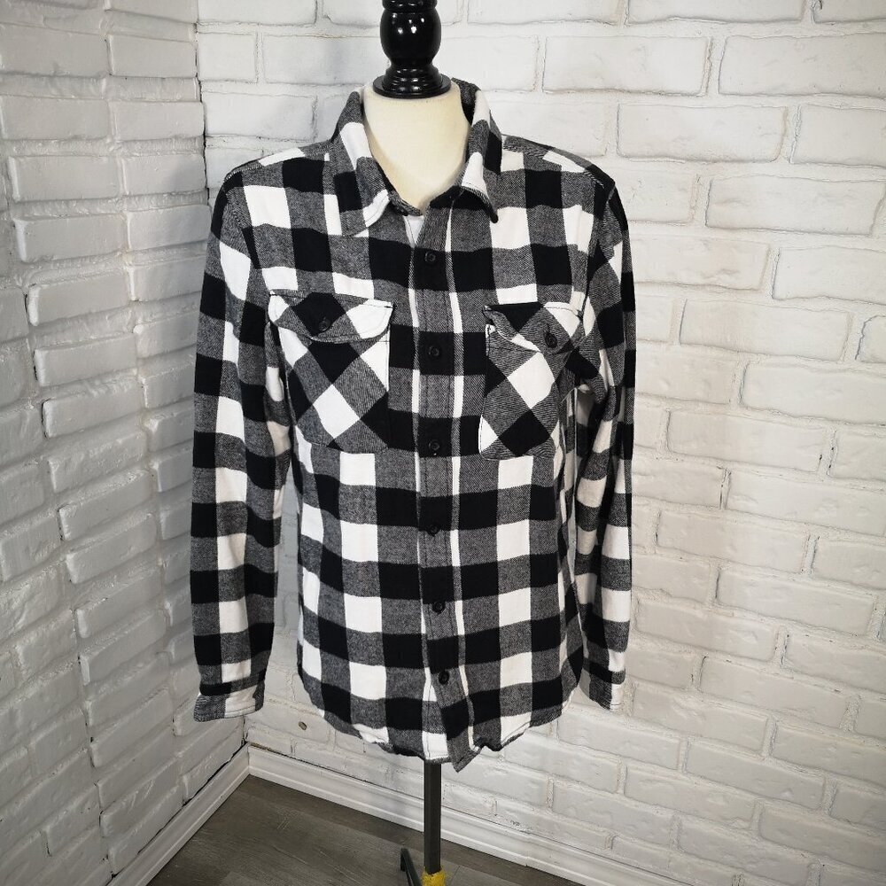 North Western Mfg. Co. Ladies Size Medium Black & White Checkered Shirt